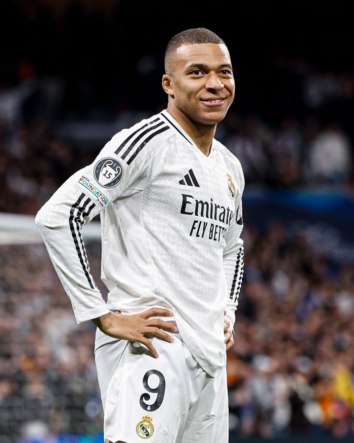 2025赛季日职联大结局：鹿岛时隔9年再夺冠，柏太阳神亚军