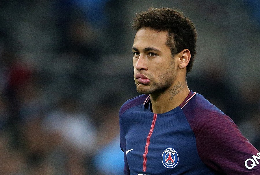 中超比赛亮点：上海海港绝杀山东泰山,