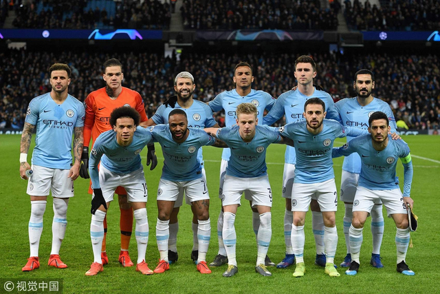 火药味！陶汉林垫脚纪卓违体犯规引刘维伟暴怒 冲到球场内质疑裁判吃T