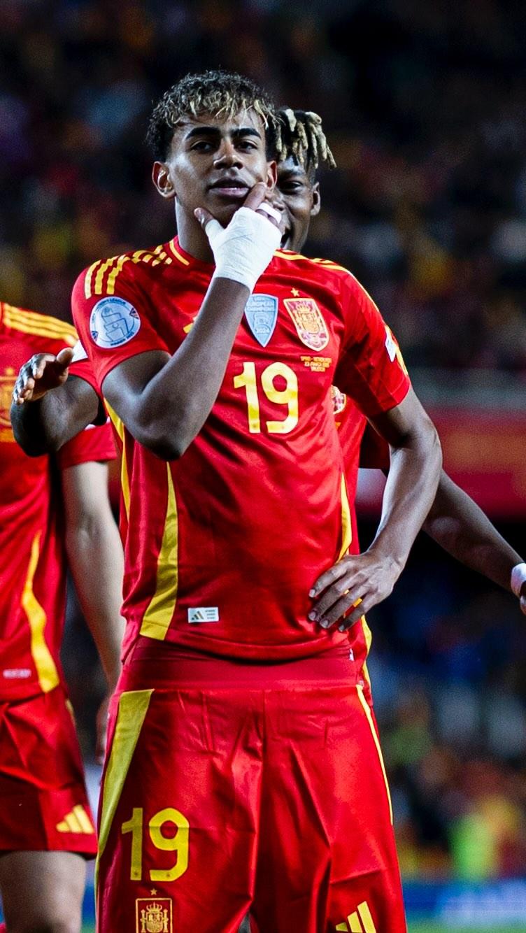 勇士vs骑士裁判报告：出现3次漏吹，2次对骑士不利