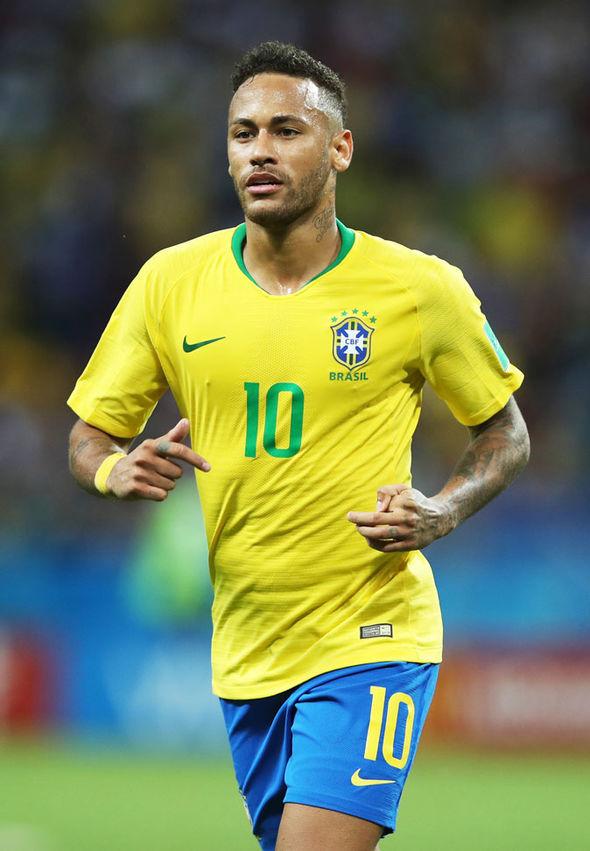 杨晨对话施拉普纳：中国球员不该只为钱踢球，留洋从乙级开始