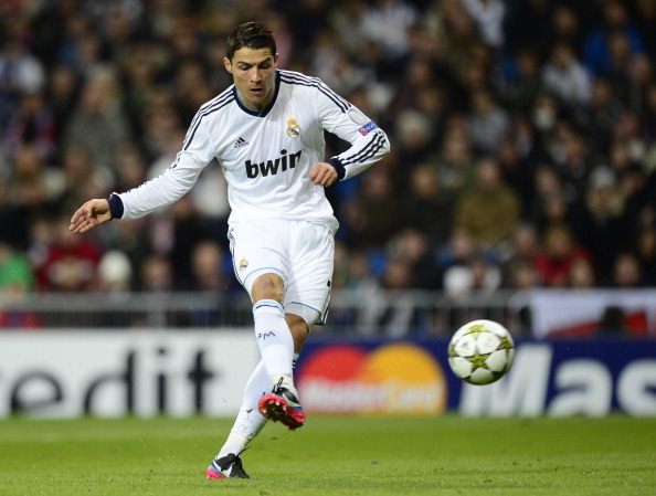 皇家贝蒂斯球星奉献令人难以置信的欧联杯进球（皇家贝蒂斯球星欧联杯献上不可思议世界波）