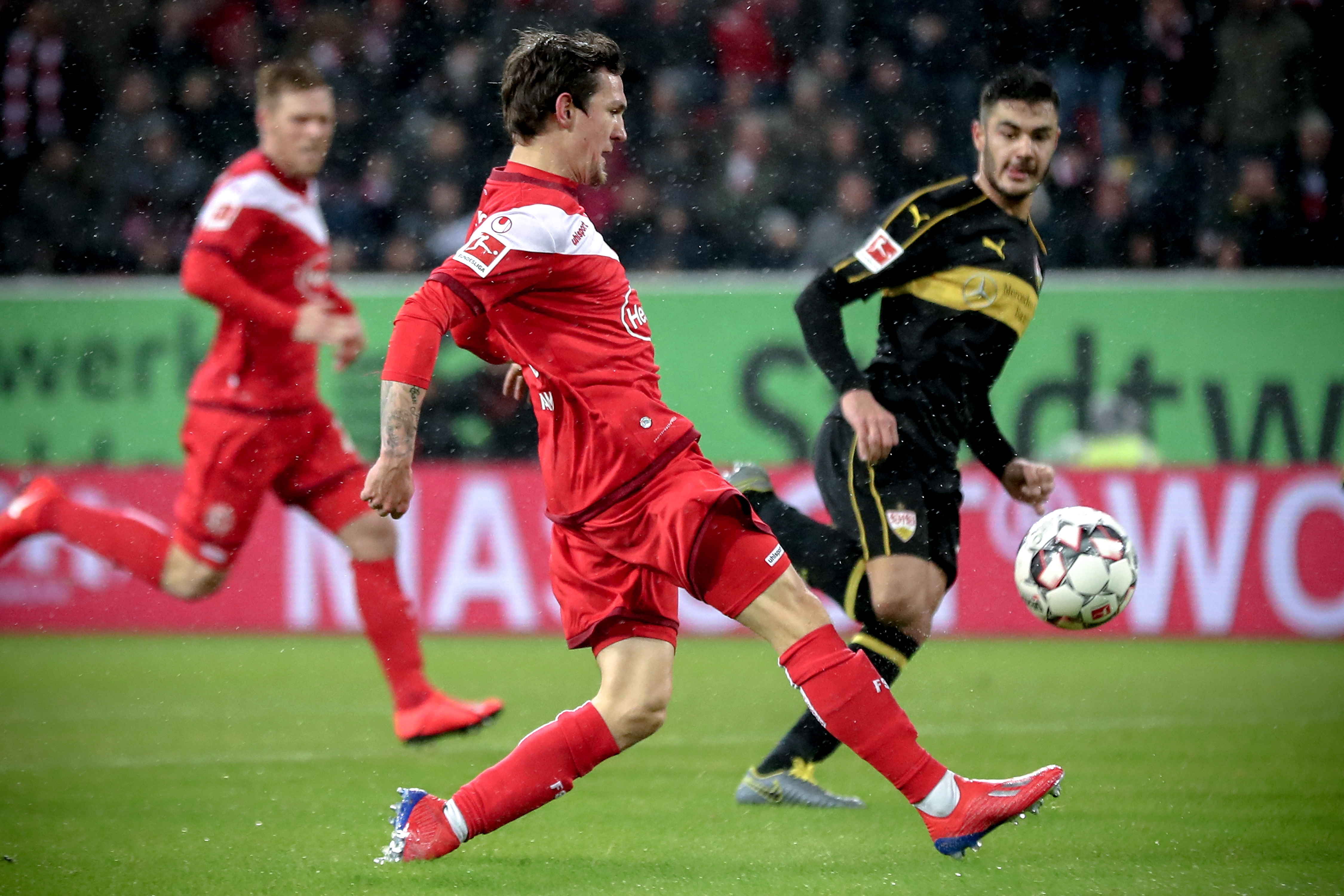 都体：森林和维拉有意卡斯特罗，博洛尼亚可能要价4000-5000万