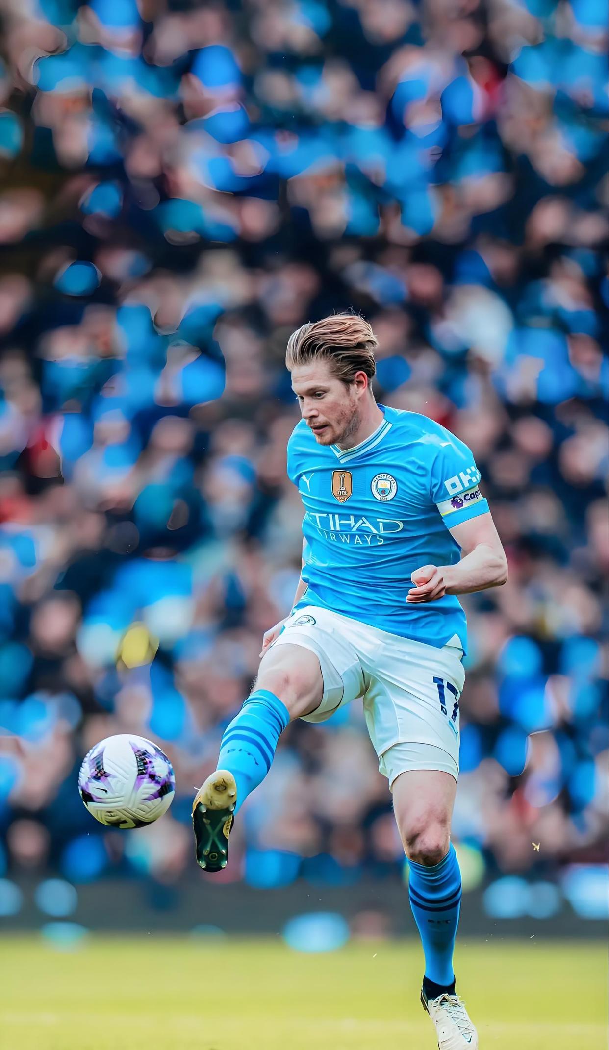 篮球CBA比赛尾声出现争议判罚引热议