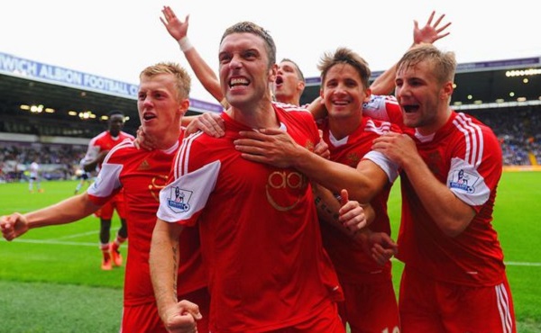 雷迪克：马刺防守策略和太阳类似，让东里出手高难度中投