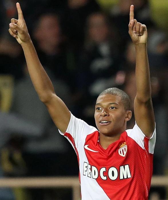 美因茨后卫科尔德甲生涯第9次染红，成德甲历史染红最多球员（美因茨后卫科尔德甲生涯第9张红牌，升至联赛历史染红第一人）