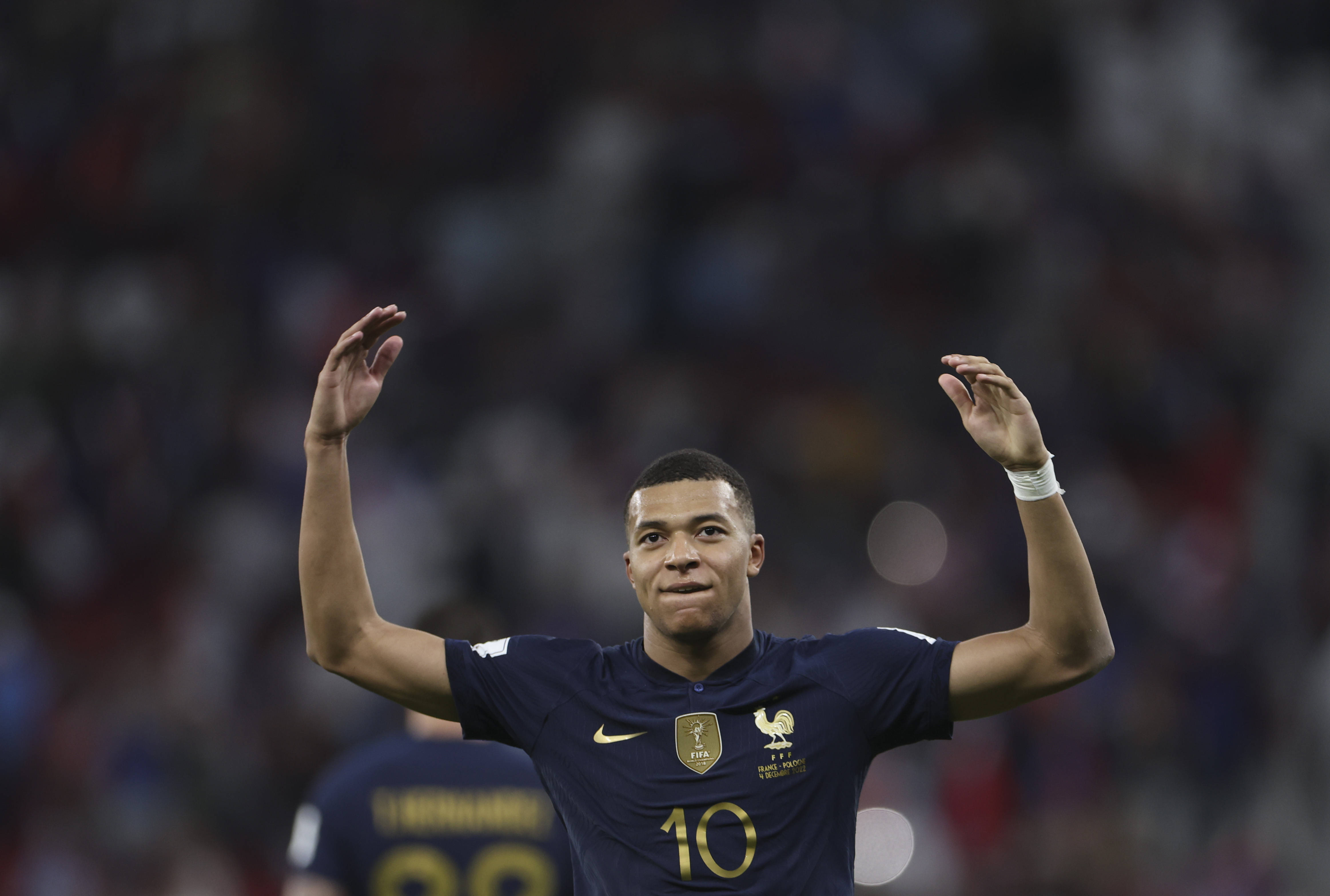 场均得分25+球员效率榜：里夫斯高居历史第二，仅逊约基奇