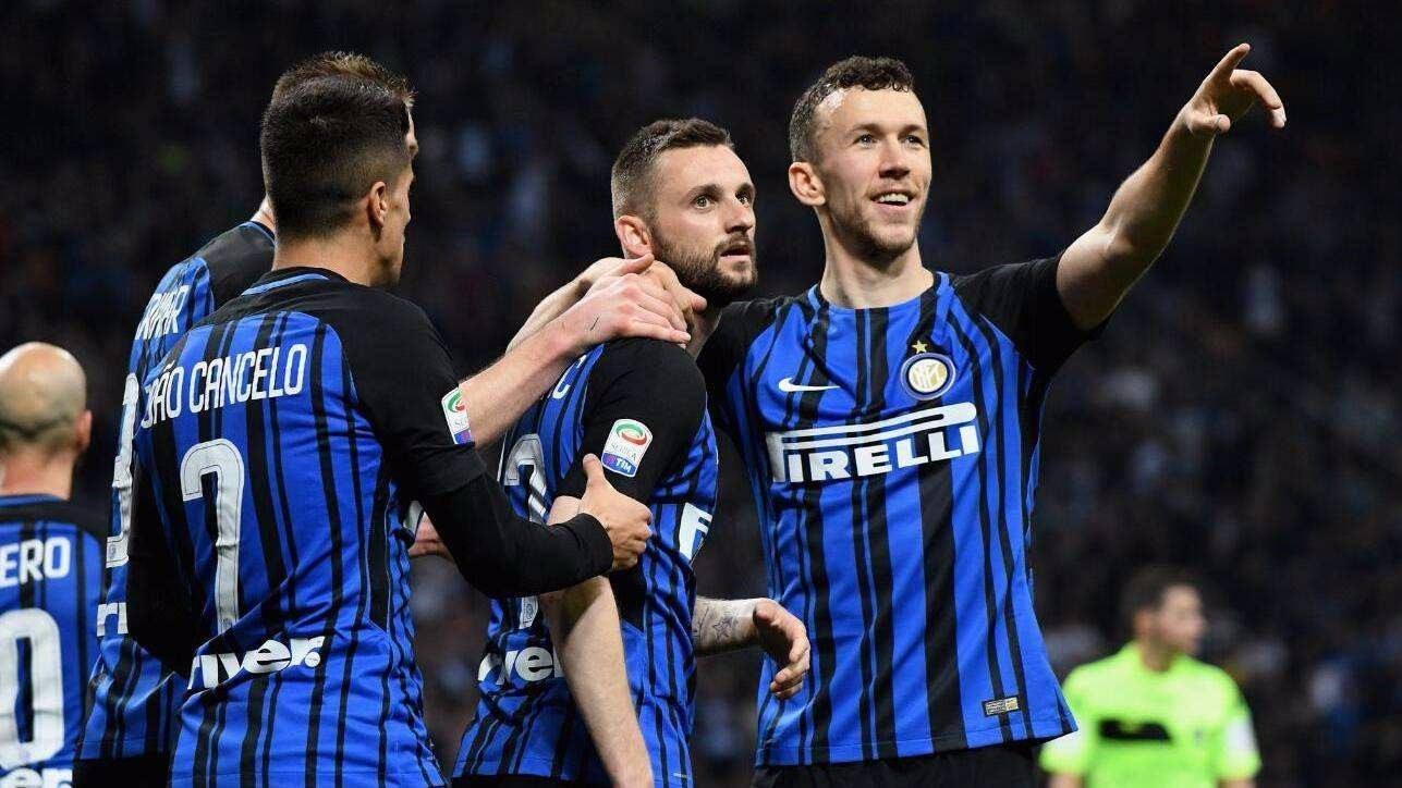 马钦：C罗是禁区杀手，但梅西比他更能凭一己之力赢得比赛