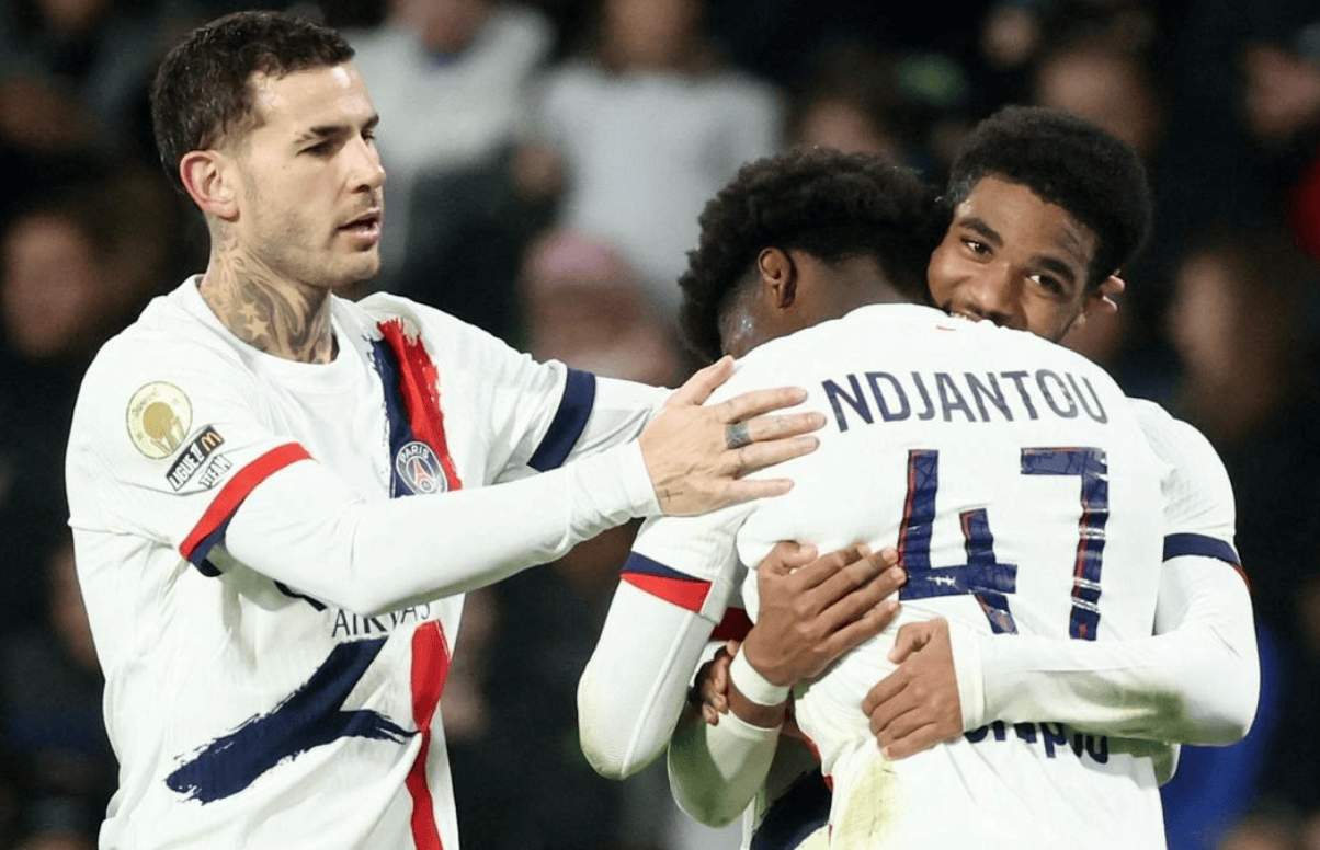 雷迪克：赛前最担心的是防守，但最终我们承受了压力没有崩盘