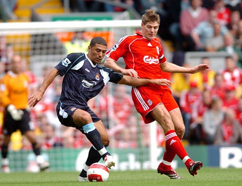 在安菲尔德送出助攻：埃基蒂克本场数据／集锦